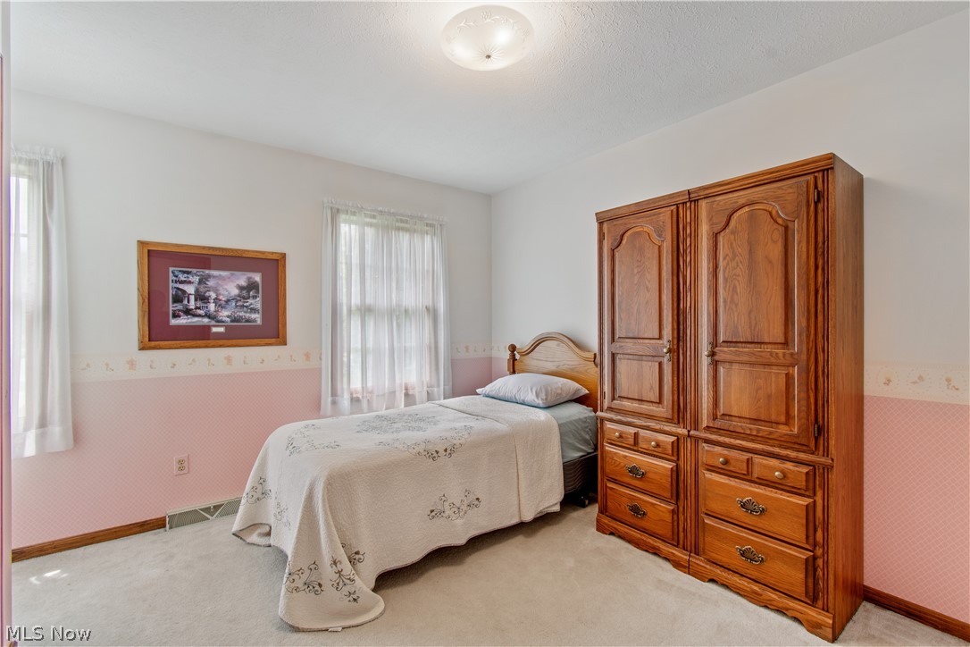 6815 Neff Road Medina, OH 44256 - Photo 24 of 32 Gallery Image 24