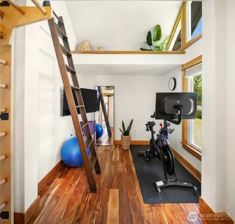 $2,195,000 | 2508 13th Avenue West, Seattle, WA 98119