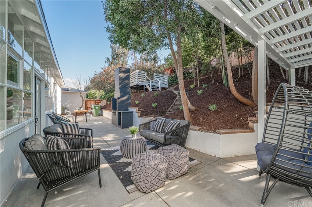 3880 Fairway Boulevard View Park, CA 90043 - Photo 39 of 47 a view of two chairs in the patio
