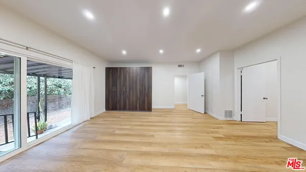 $6,295 | 4735 Nob Hill Drive, Los Angeles, CA 90065