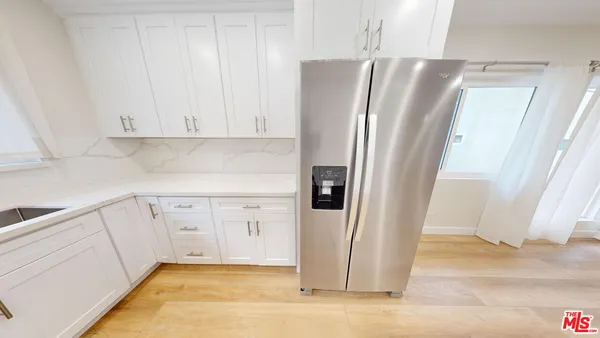 $5,995 | 4735 Nob Hill Drive, Los Angeles, CA 90065