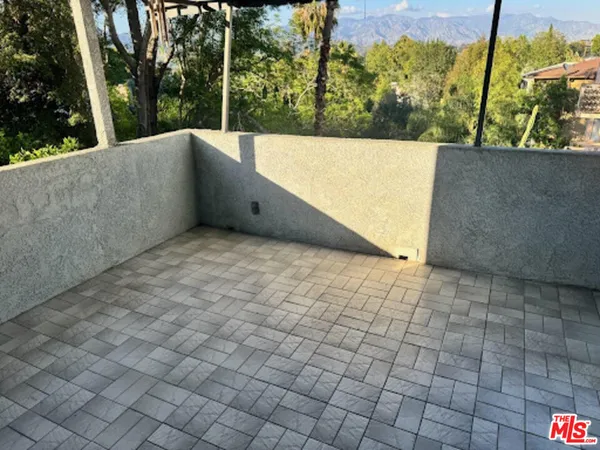 $5,995 | 4735 Nob Hill Drive, Los Angeles, CA 90065