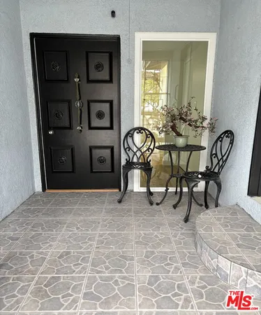 $6,295 | 4735 Nob Hill Drive, Los Angeles, CA 90065