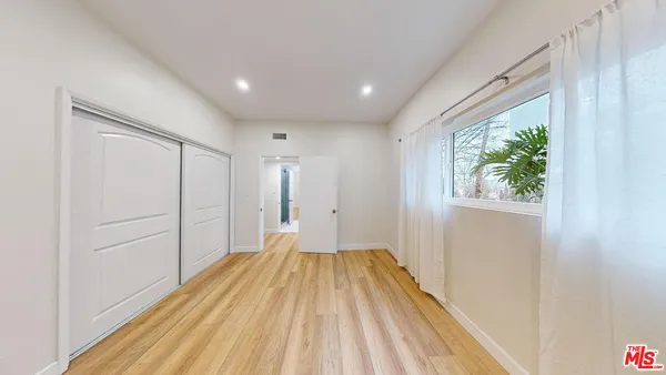 $6,295 | 4735 Nob Hill Drive, Los Angeles, CA 90065