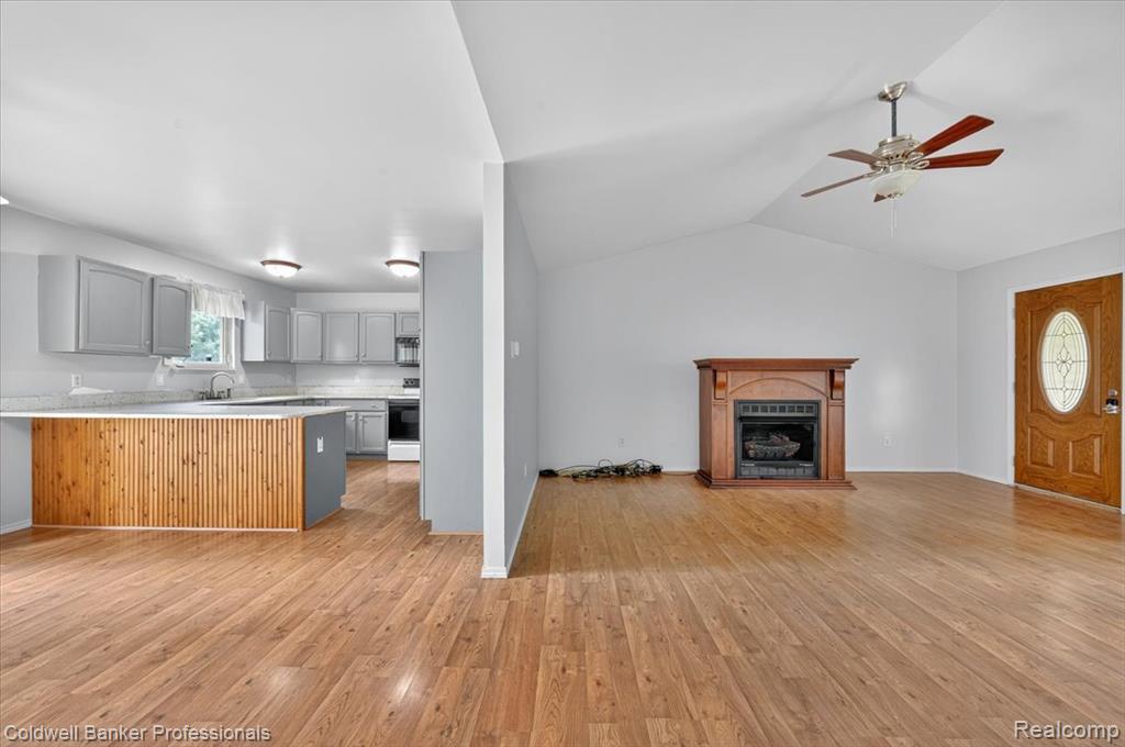 3443 Ivory Road Lapeer, MI 48446 - Photo 8 of 23