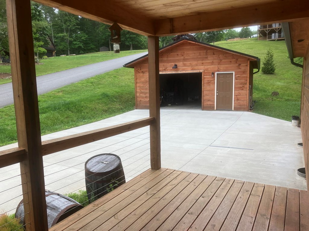 86 Point Overlook Trail Murphy, NC 28906 - Photo 2 of 36 Entry to house looking at garage