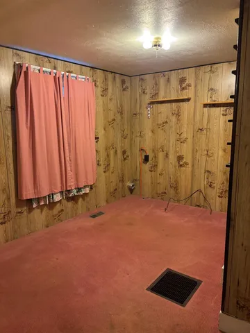 $200,000 | 129 Grove Street, Poultney, VT 05764