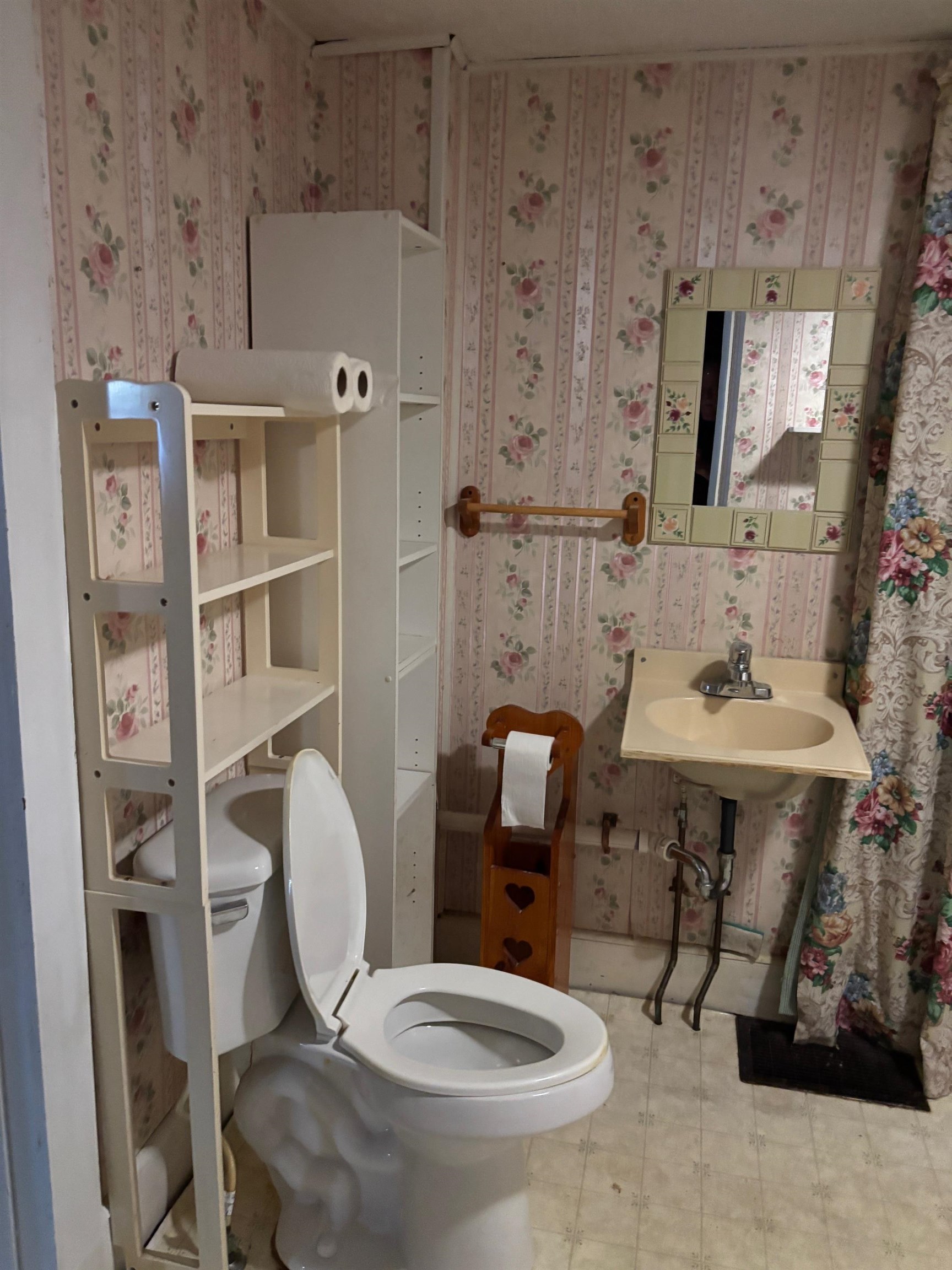 129 Grove Street Poultney, VT 05764 - Photo 3 of 14