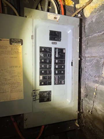 $200,000 | 129 Grove Street, Poultney, VT 05764