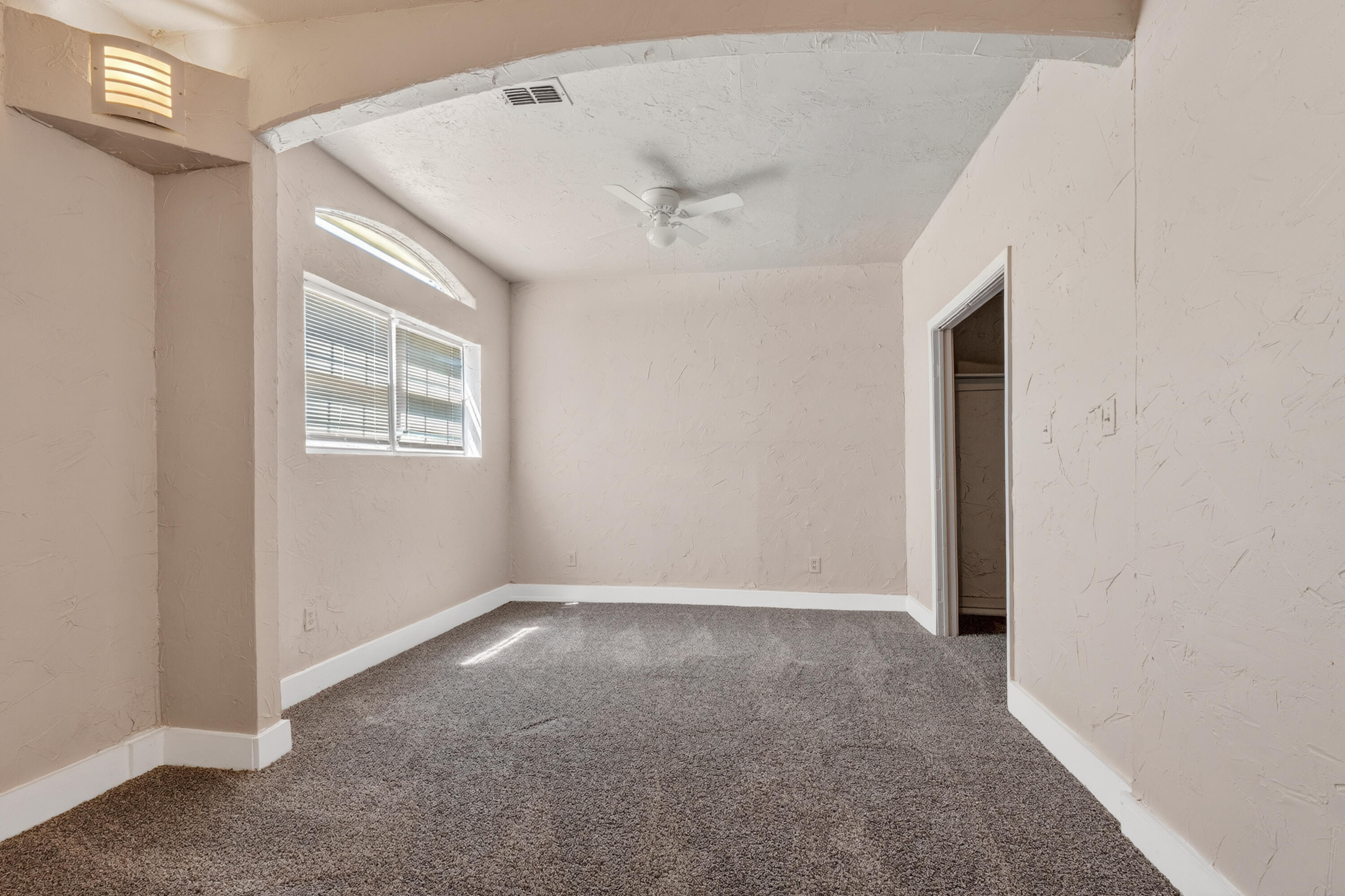 4004 33rd Street Lubbock, TX 79410 - Photo 9 of 21 DSC05985