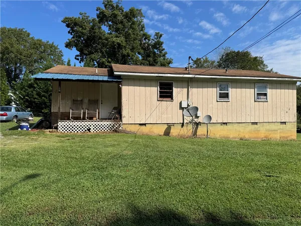 $1,900,000 | 202-206 Etc Head Werner Kelley Watkins Etc Street, Central, SC 29630