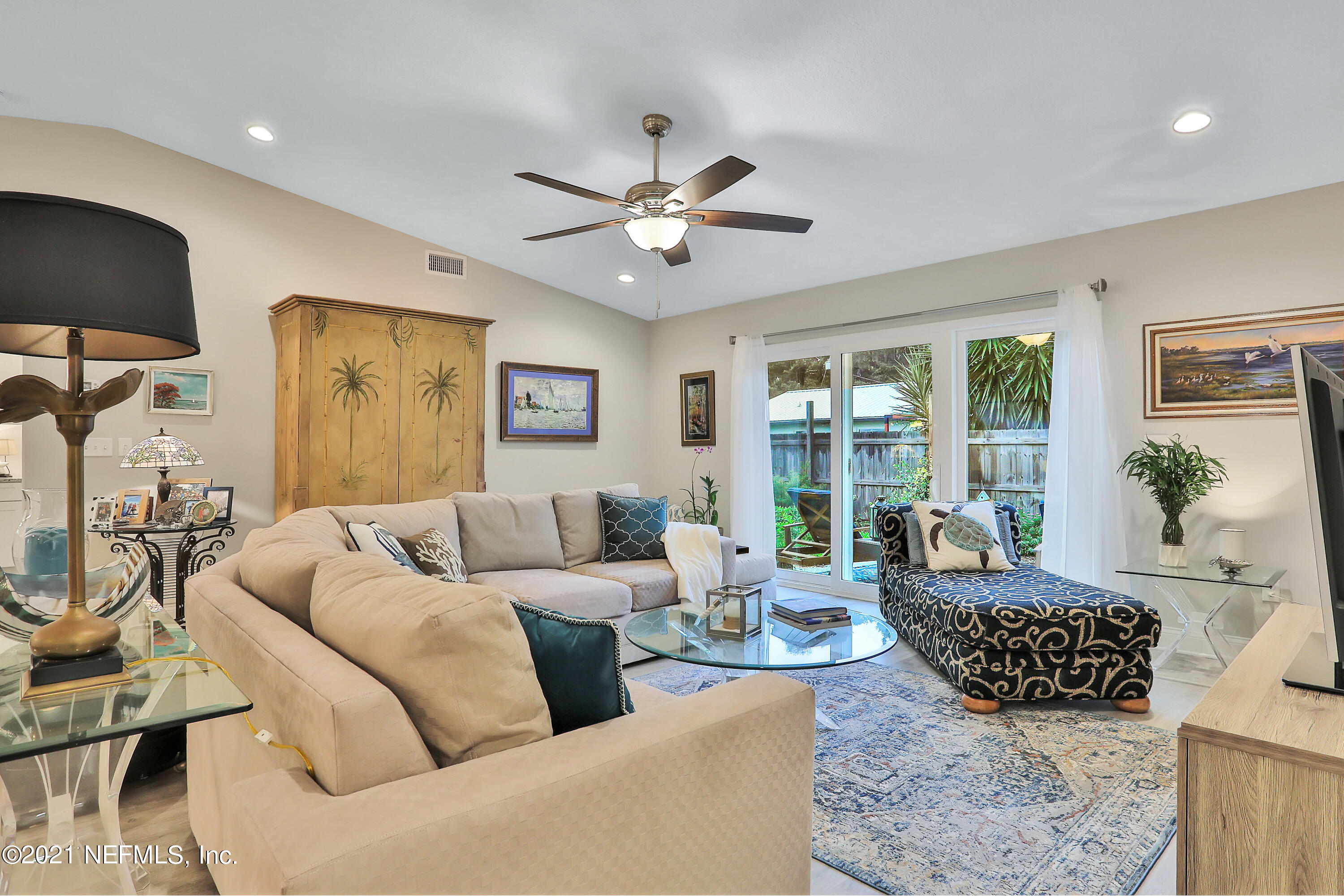 711 Warbler Road St. Augustine, FL 32086 - Photo 13 of 39 Family room