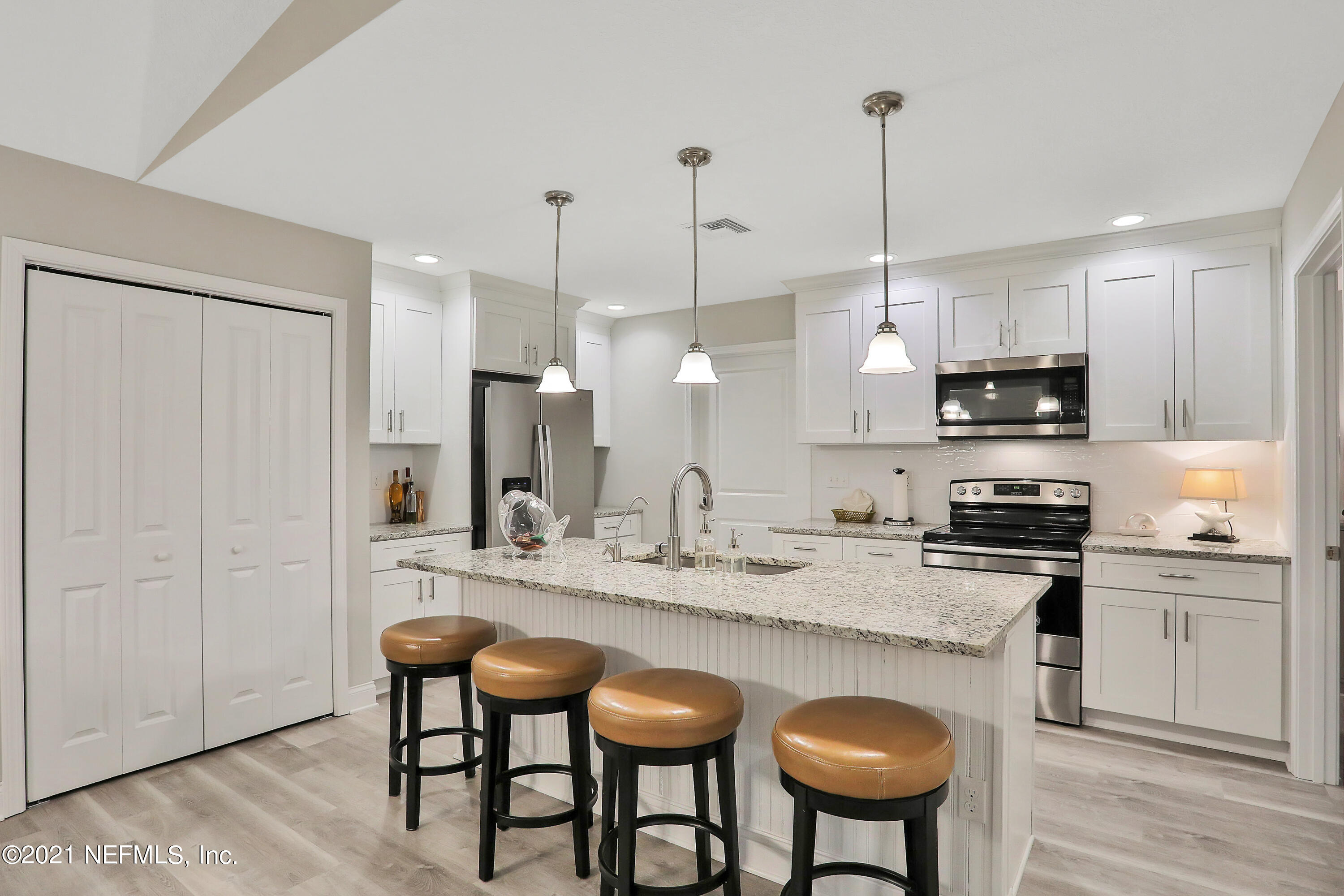 711 Warbler Road St. Augustine, FL 32086 - Photo 7 of 39 Kitchen