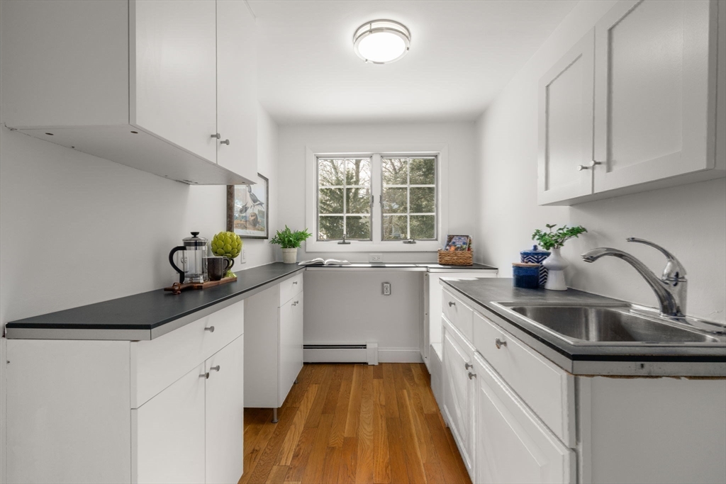 48 Miller Road Newton, MA 02459 - Photo 13 of 34