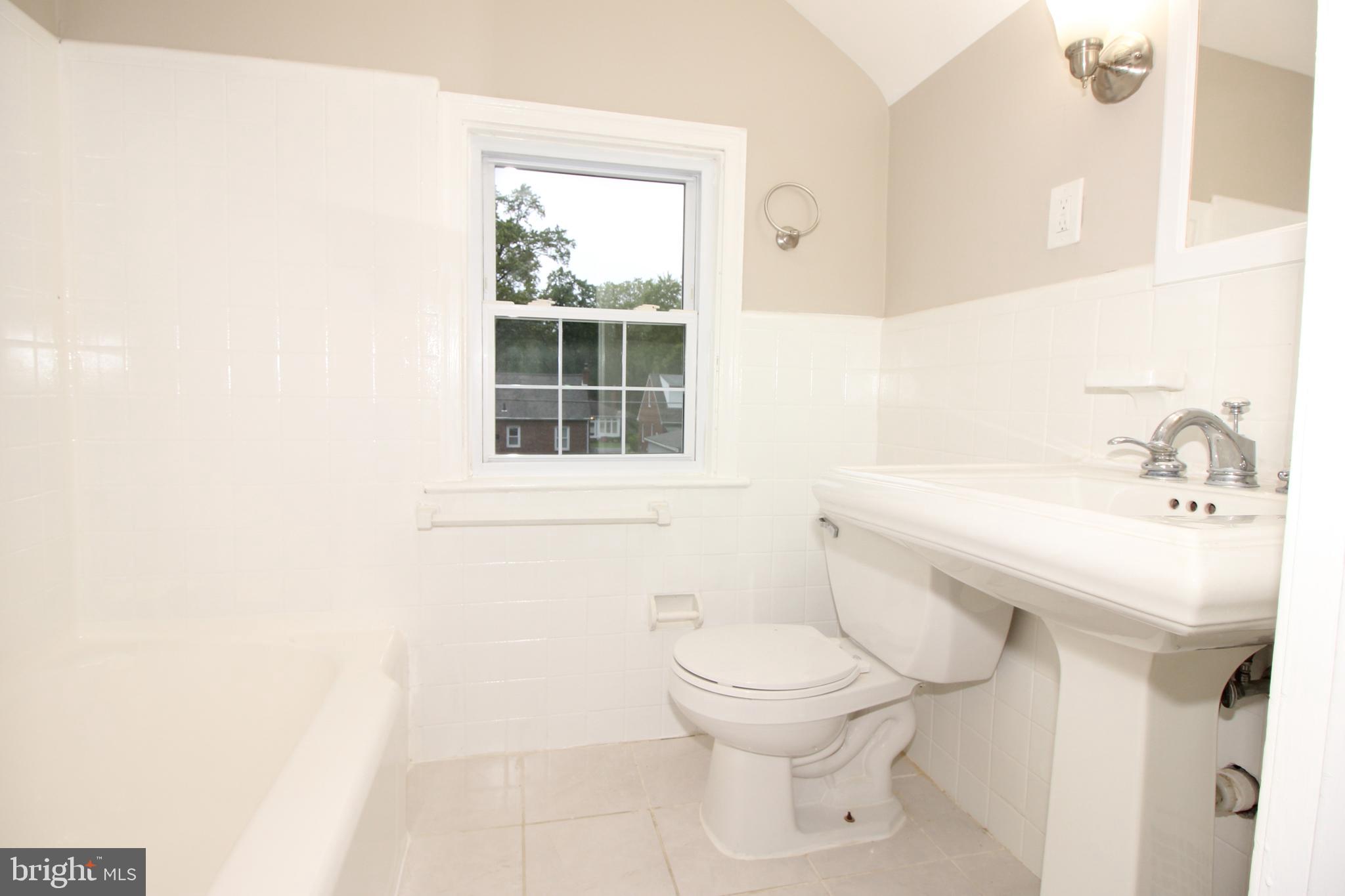 818 North Cedar Road Jenkintown, PA 19046 - Photo 24 of 33 Gallery Image 24