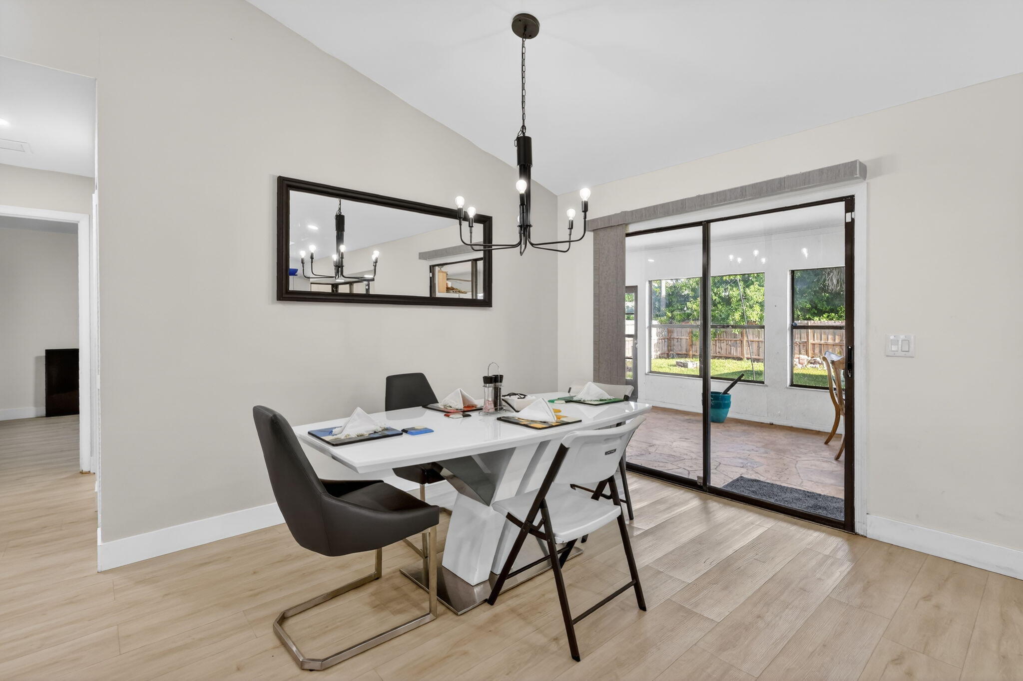 481 Southwest Aster Road Port St. Lucie, FL 34953 - Photo 19 of 58 19-web-or-mls-5P1A7529