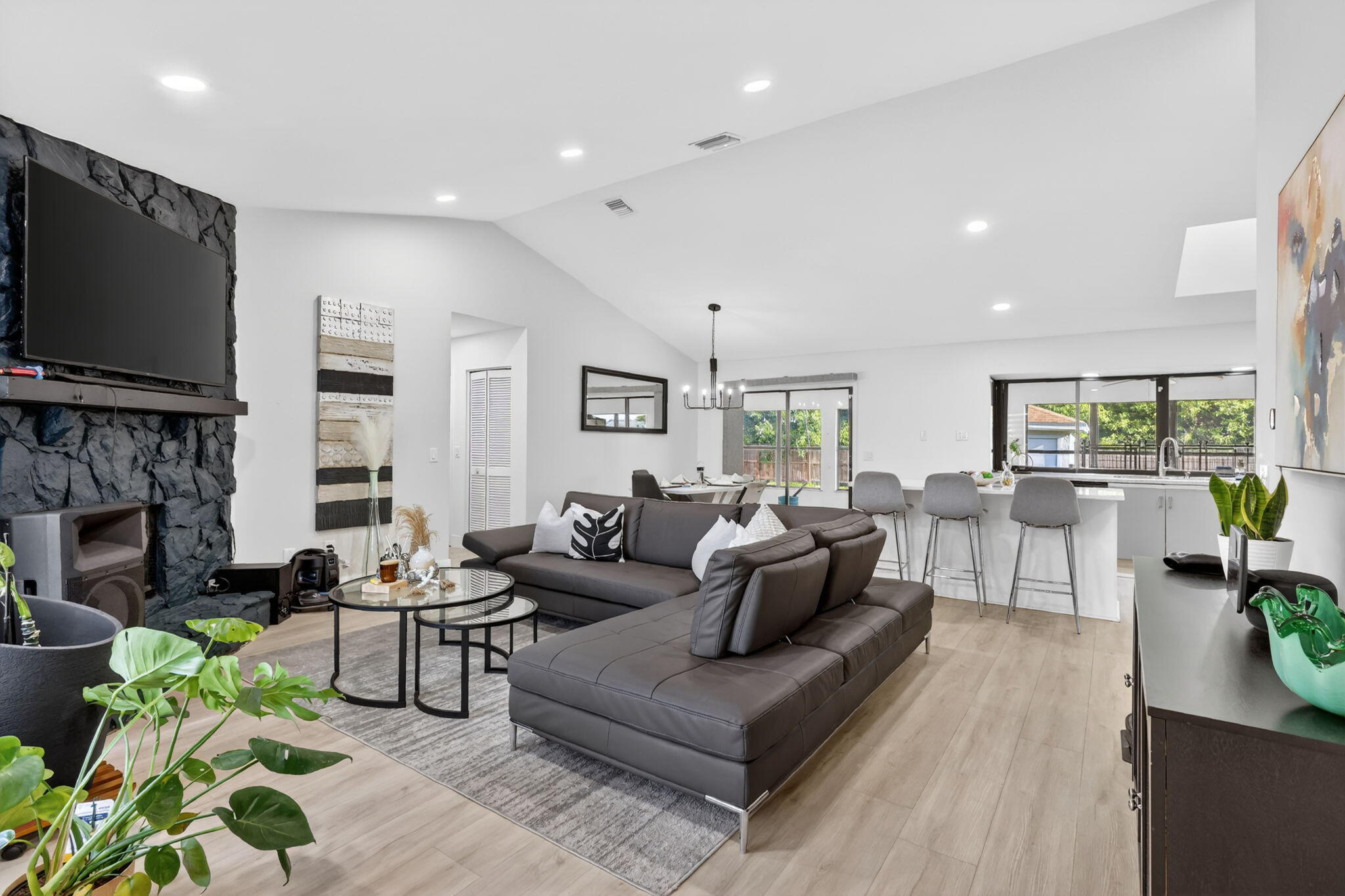 481 Southwest Aster Road Port St. Lucie, FL 34953 - Photo 8 of 58 9-web-or-mls-5P1A7469