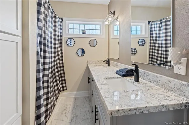 $169,500 | 1123 Horridge Street, Vinton, LA 70668