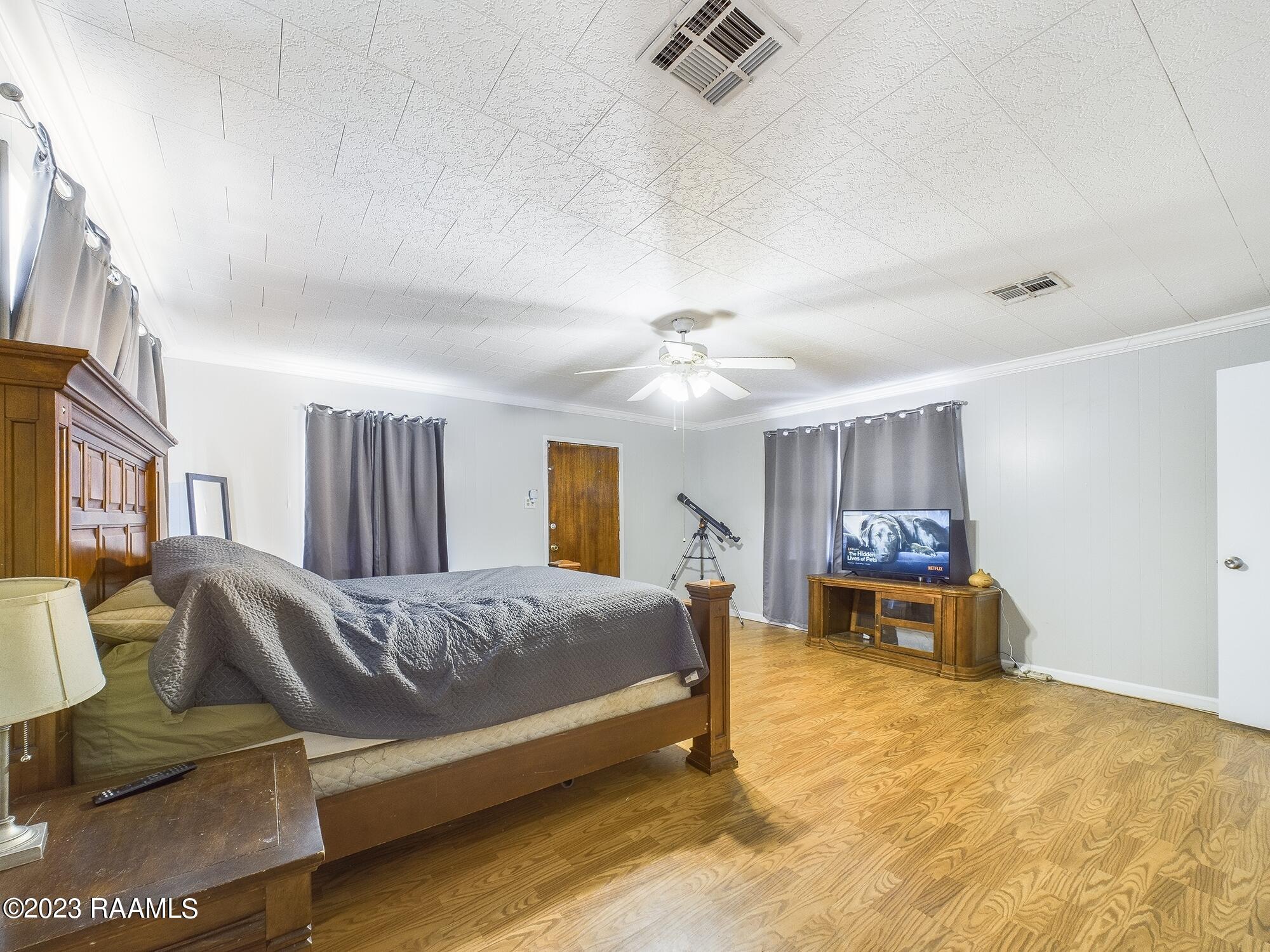 15535 Pershing Road Kaplan, LA 70548 - Photo 26 of 31 CAM01614G0-PR0016-STILL030