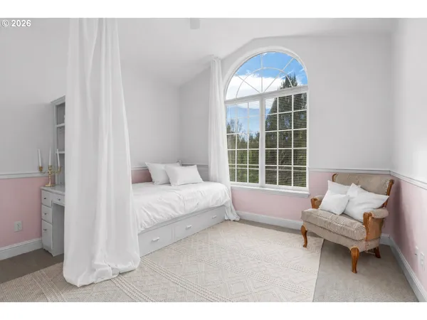 $1,094,900 | 2300 Condor Drive, Redmond, OR 97756