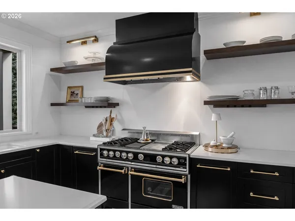 $1,094,900 | 2300 Condor Drive, Redmond, OR 97756