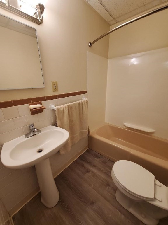 100 Smith Street, Unit 1 Fall River, MA 02721 - Photo 10 of 13