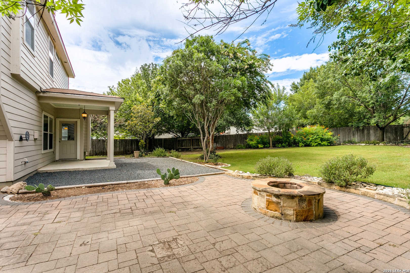 11103 Verbena Path Helotes, TX 78023 - Photo 3 of 25