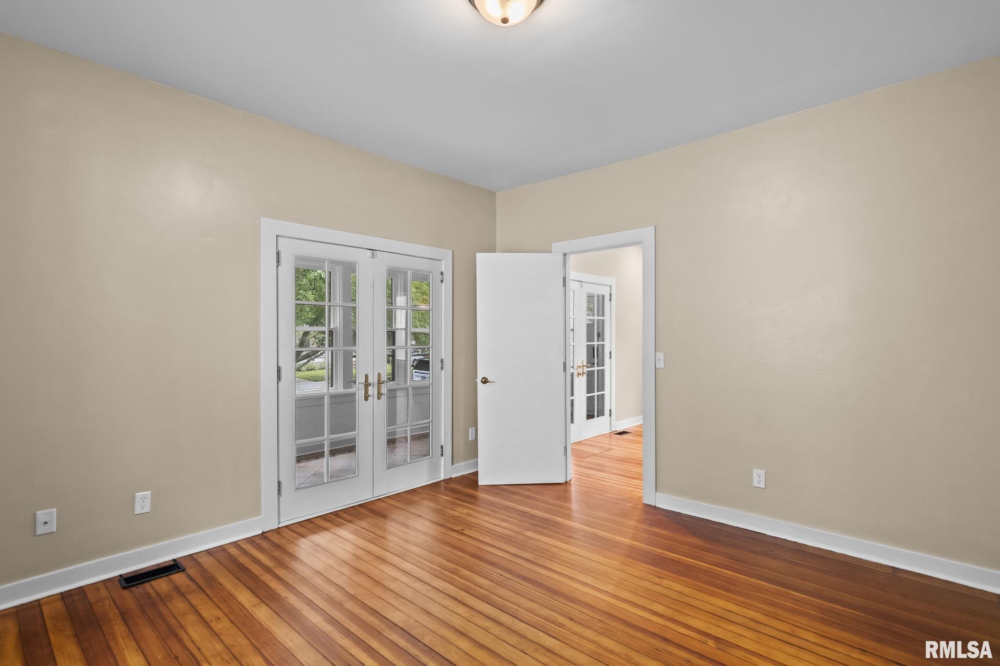 323 South Adelia Street Springfield, IL 62704 - Photo 21 of 37