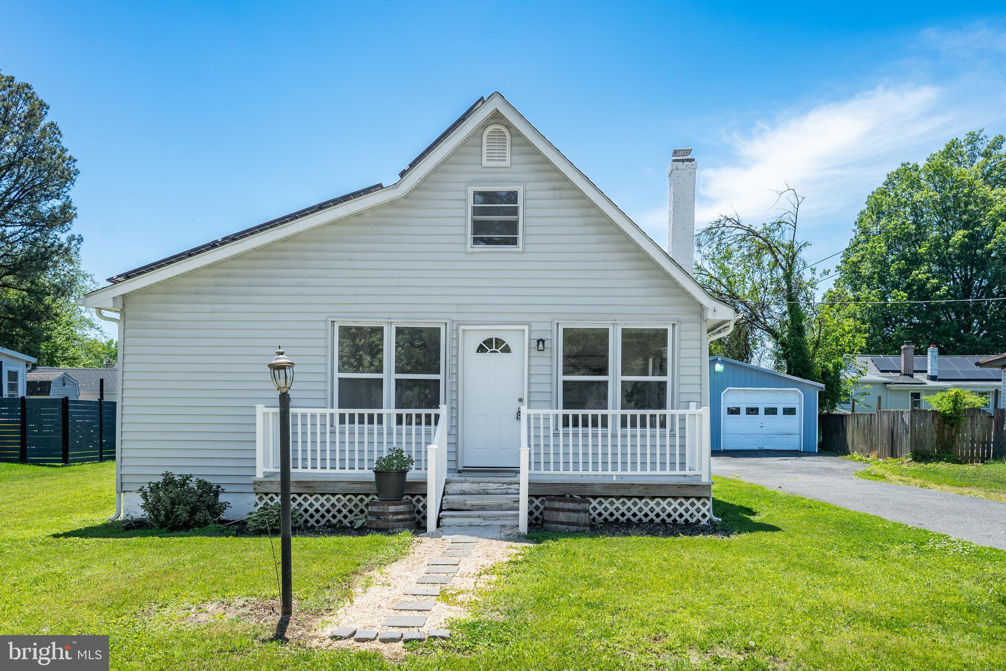 3718 4th Avenue Edgewater, MD 21037 - Photo 1 of 33