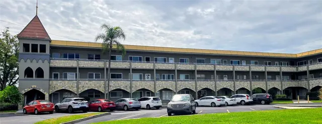 $99,000 | 2461 Canadian Way, Unit 33, Clearwater, FL 33763