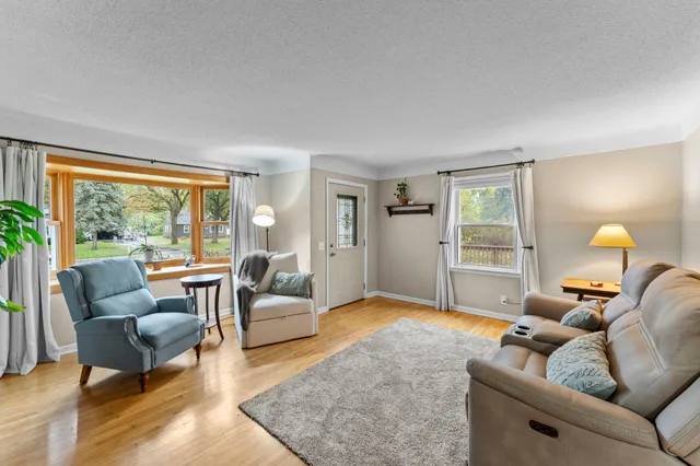 $279,900 | 8938 Van Buren Street Northeast, Blaine, MN 55434