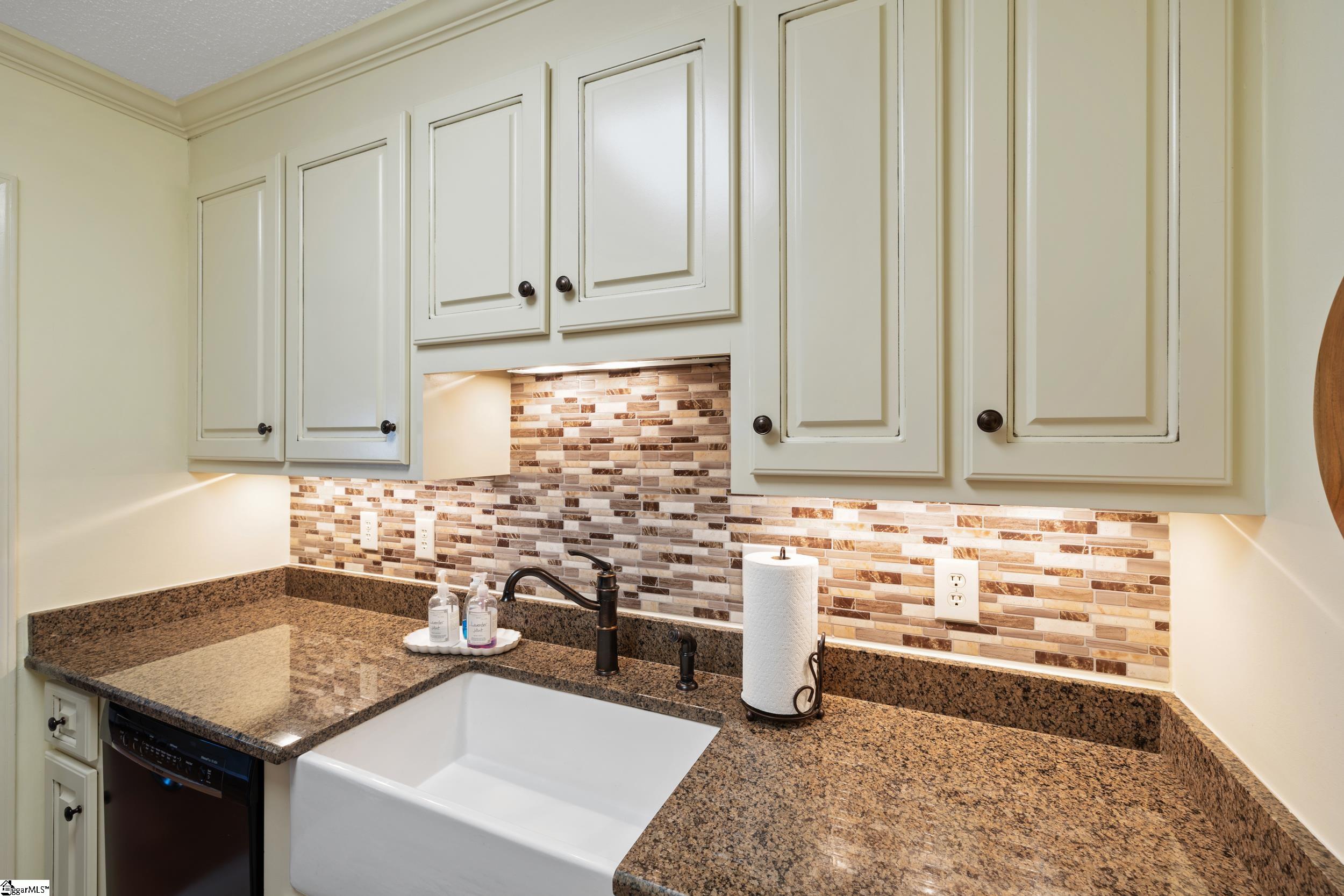 710 Hunts Bridge Road, Unit 44 Greenville, SC 29617 - Photo 8 of 23 Gallery Image 8