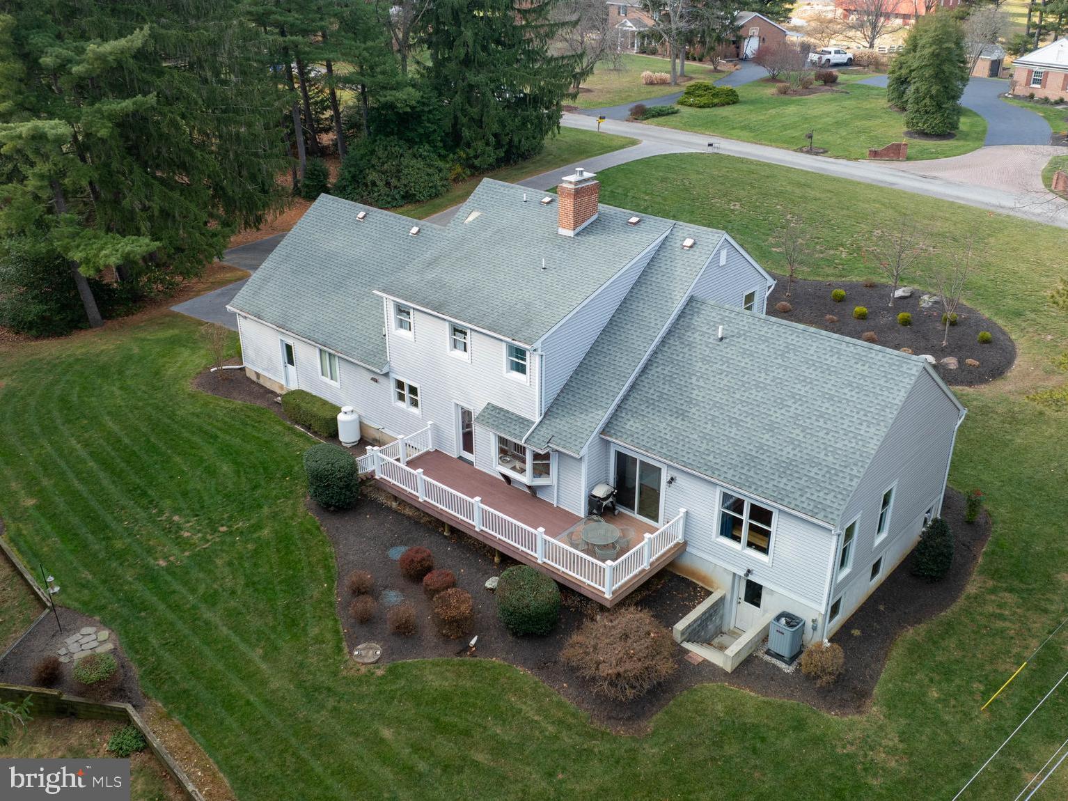170 Saddle Hill Road Spring Grove, PA 17362 - Photo 4 of 40