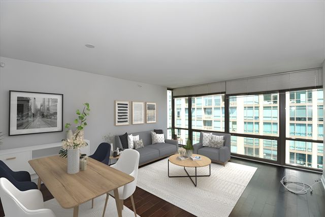 $300,000 | 2 East Erie Street, Unit 2714, Chicago, IL 60611