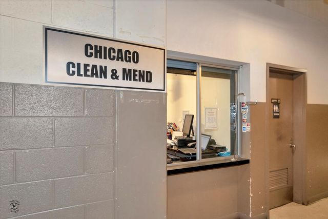 $300,000 | 2 East Erie Street, Unit 2714, Chicago, IL 60611