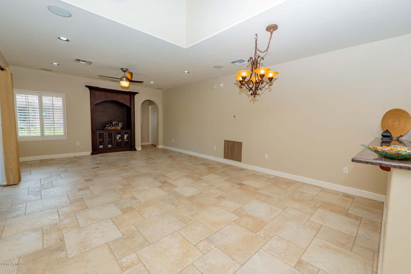 3935 East Rough Rider Road, Unit 1091 Phoenix, AZ 85050 - Photo 18 of 48 3935 E Rough Rider Rd Unit 1091-26