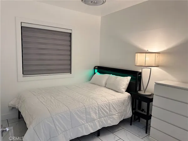 $2,500 | 7013 Bellaire Avenue, North Hollywood, CA 91605