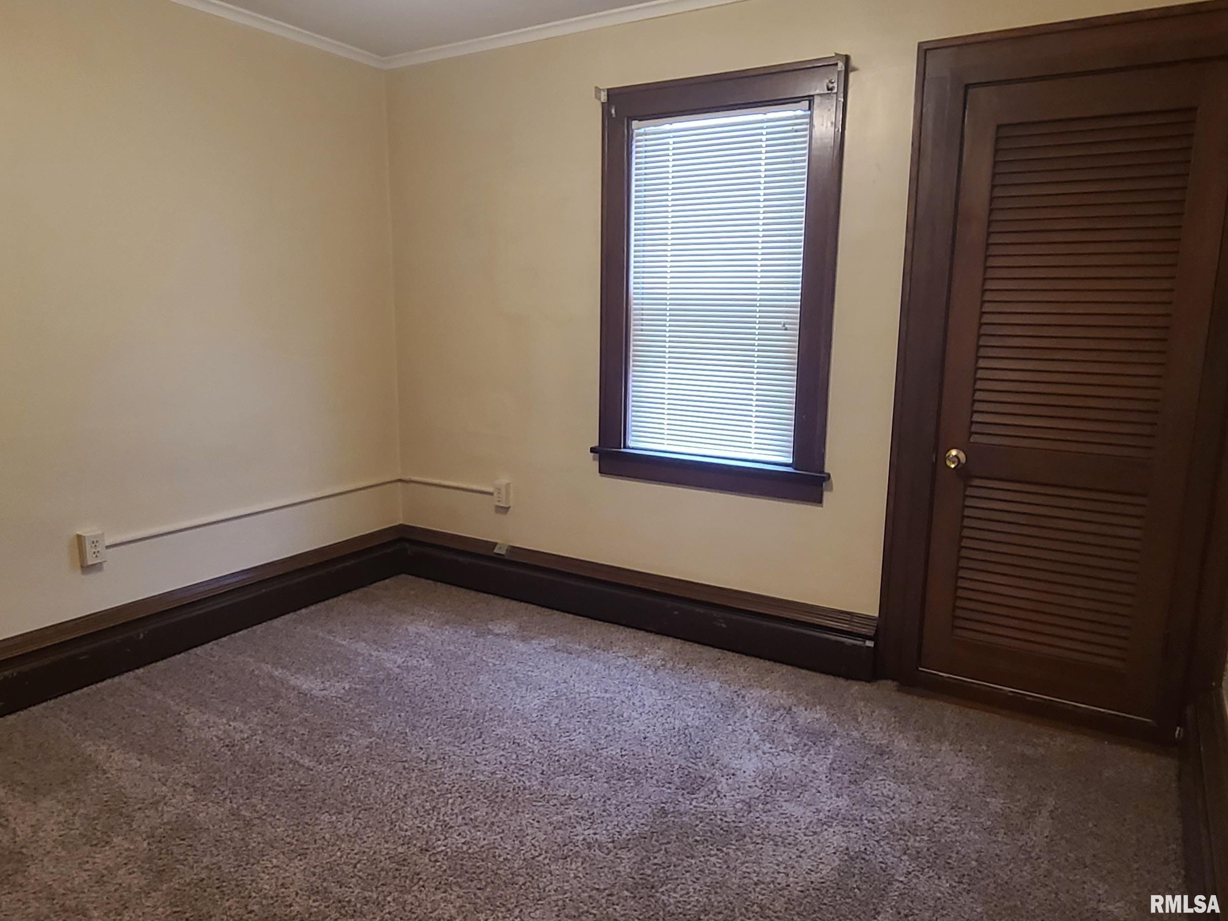 1726 9th Street Moline, IL 61265 - Photo 5 of 7