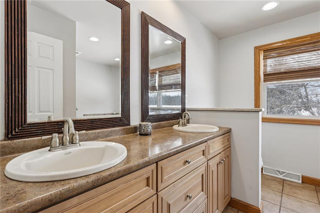 319 Brewster Road New Castle, PA 16102 - Photo 24 of 42