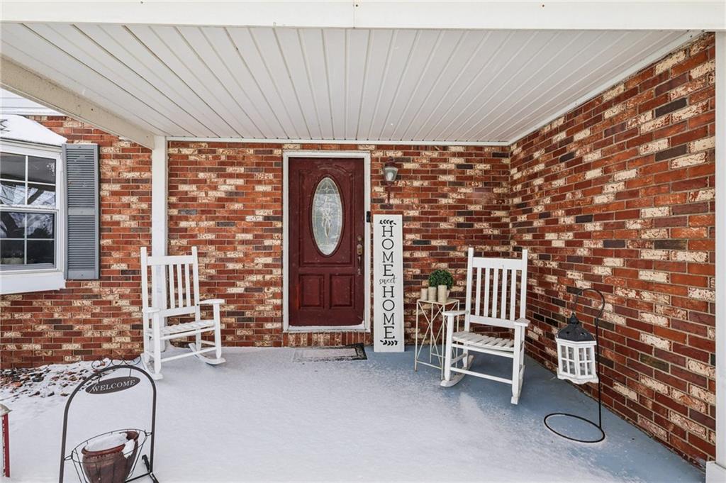 319 Brewster Road New Castle, PA 16102 - Photo 3 of 42