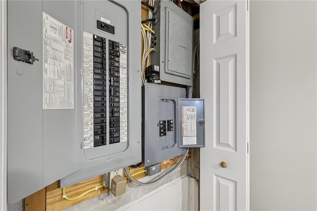 319 Brewster Road New Castle, PA 16102 - Photo 32 of 42