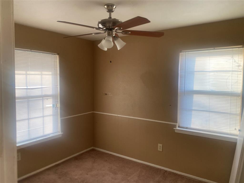 621 North Briery Road Irving, TX 75061 - Photo 11 of 22