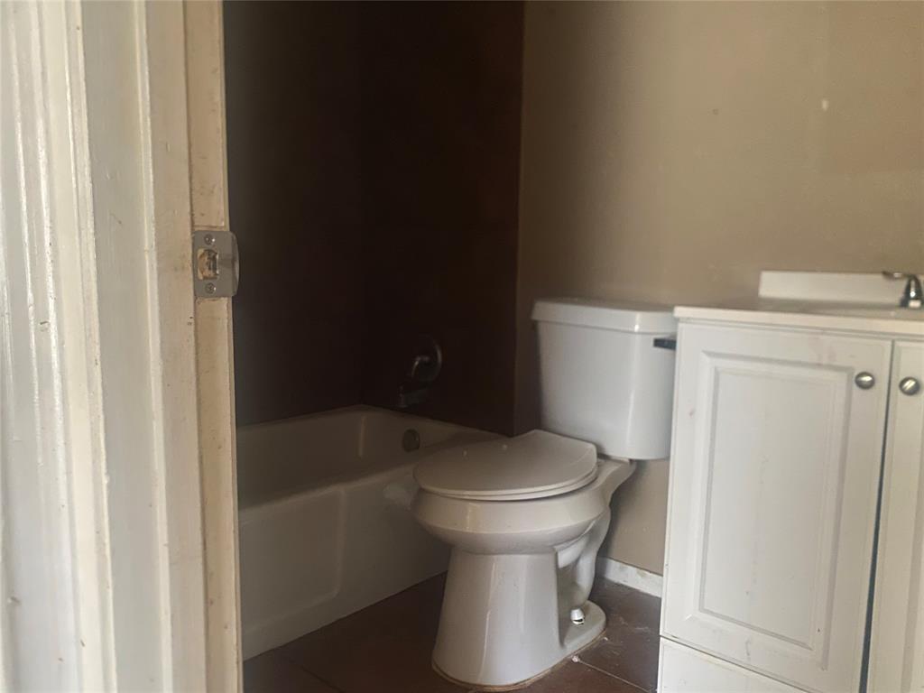 621 North Briery Road Irving, TX 75061 - Photo 14 of 22