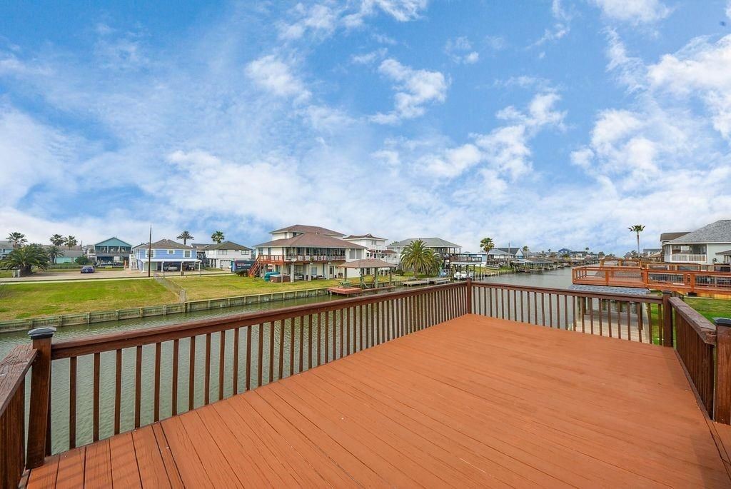 485 Pompano Street Bayou Vista, TX 77563 - Photo 24 of 32 a view of a city from a balcony
