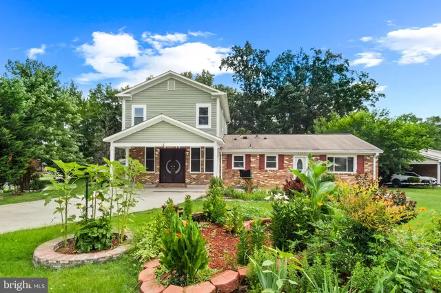 $700,000 | 3709 Forestdale Avenue, Woodbridge, VA 22193