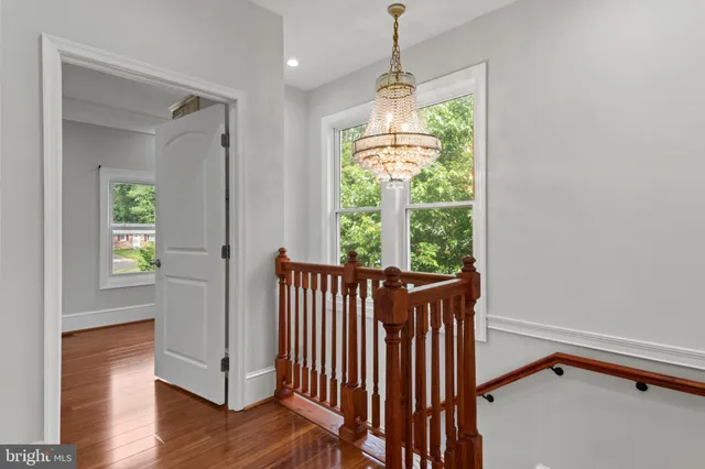 $700,000 | 3709 Forestdale Avenue, Woodbridge, VA 22193