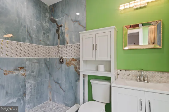 $700,000 | 3709 Forestdale Avenue, Woodbridge, VA 22193