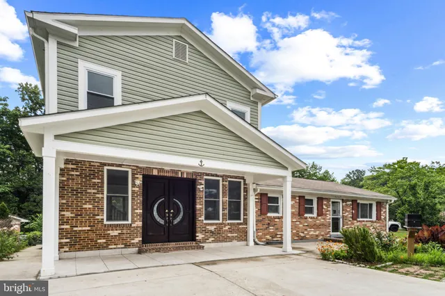 $700,000 | 3709 Forestdale Avenue, Woodbridge, VA 22193