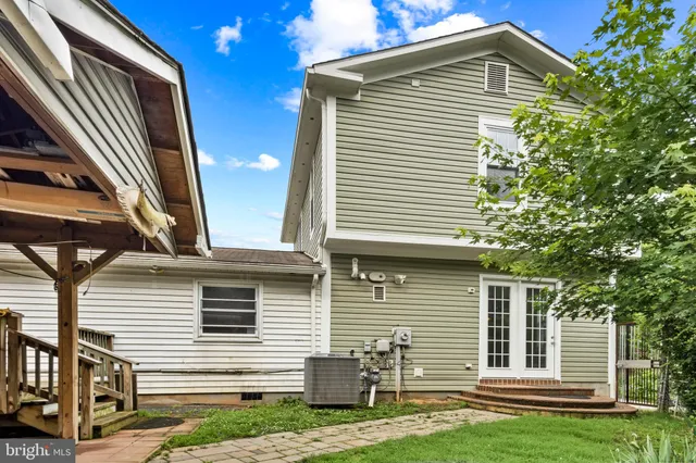 $700,000 | 3709 Forestdale Avenue, Woodbridge, VA 22193