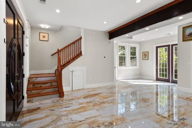 $700,000 | 3709 Forestdale Avenue, Woodbridge, VA 22193